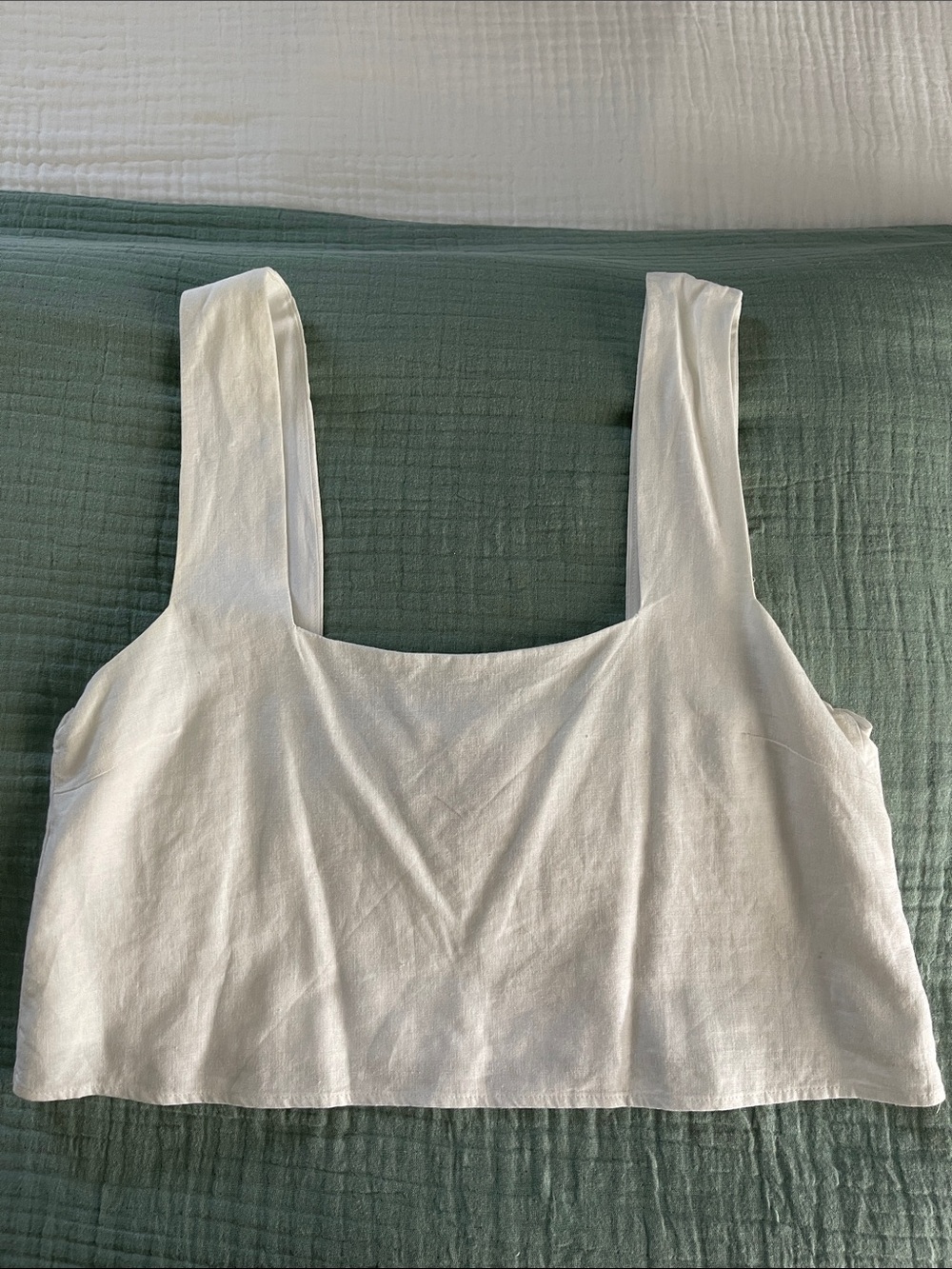 Show Me Your MuMu White Square-Neck Crop Tank